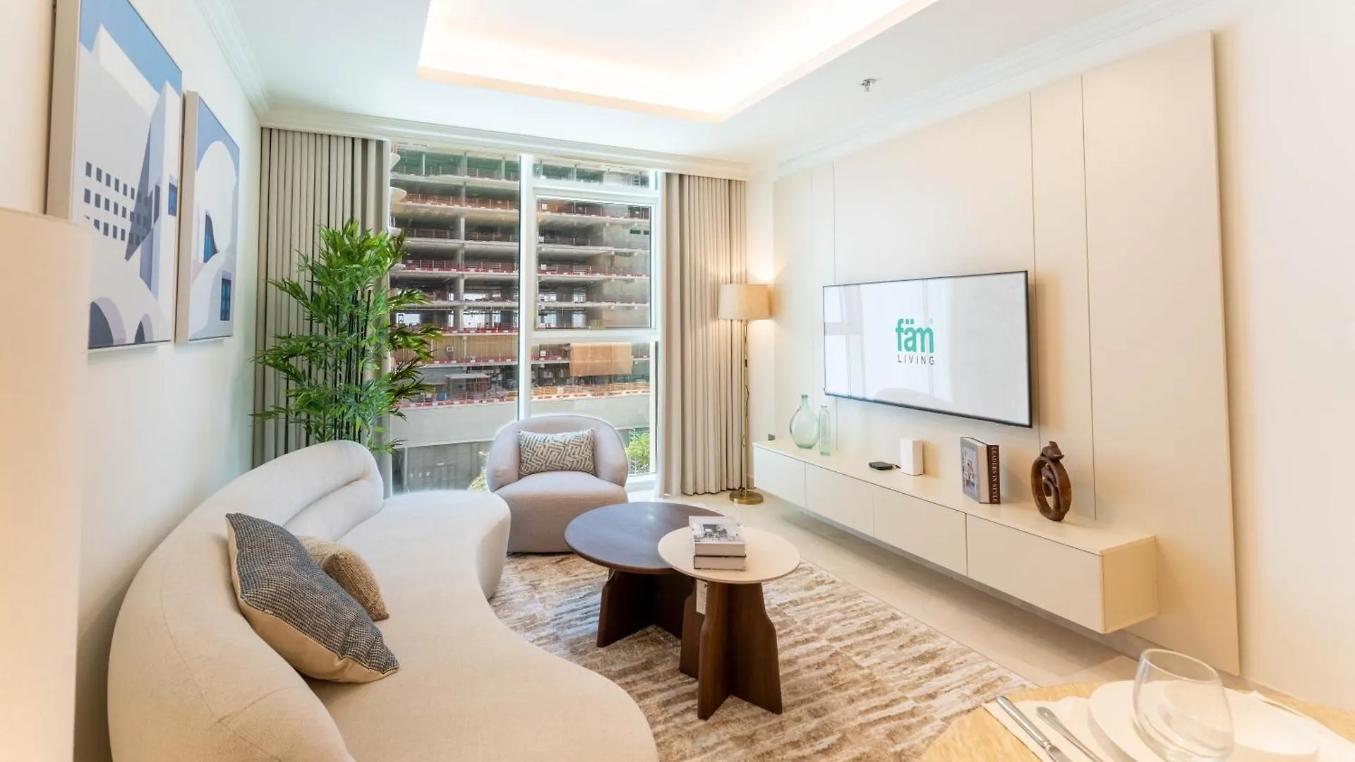 Fam Living 1Br Coastal Stay Palace Beach Residence Dubai Apartment