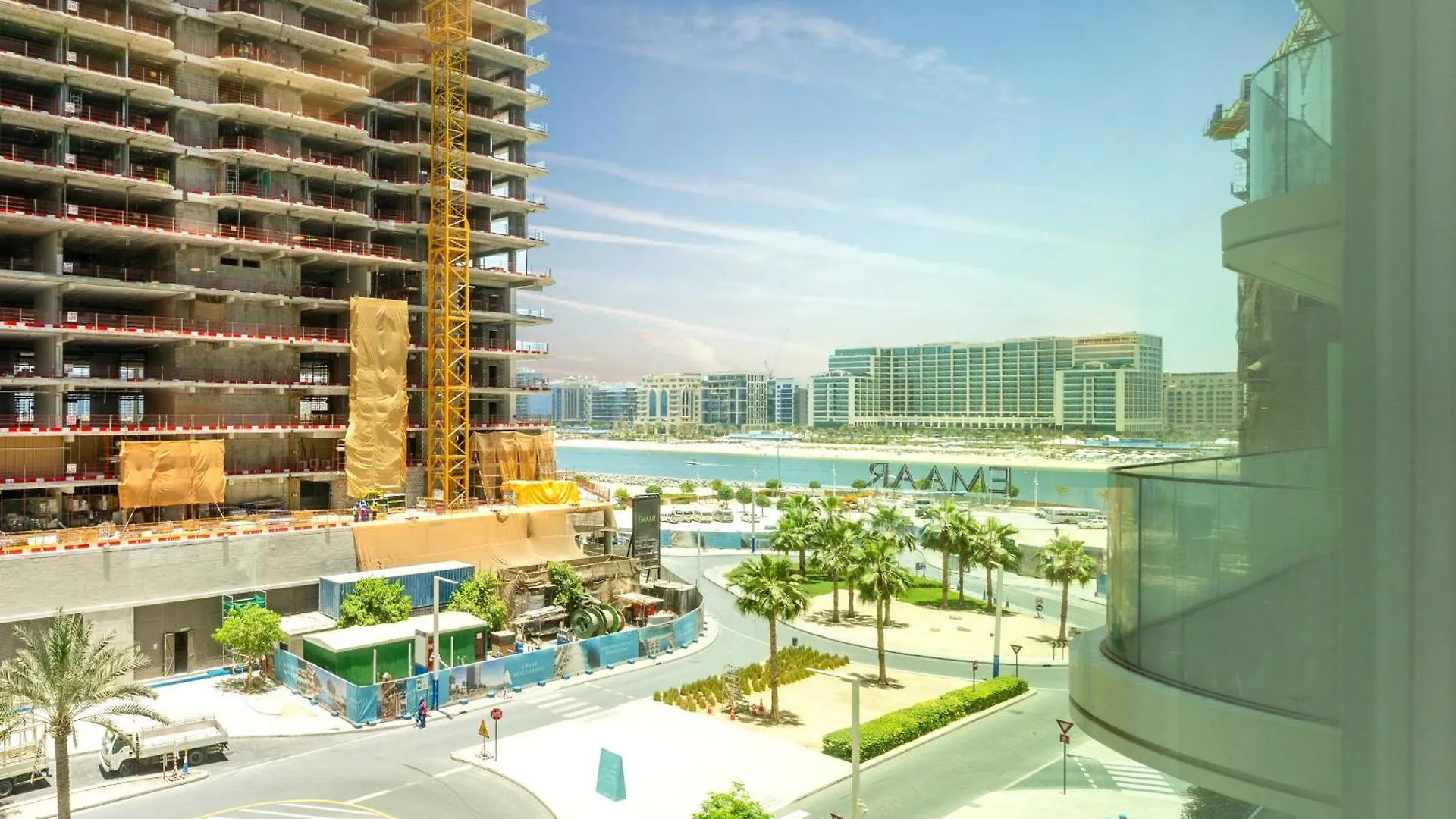 Fam Living 1Br Coastal Stay Palace Beach Residence Dubai 0*,