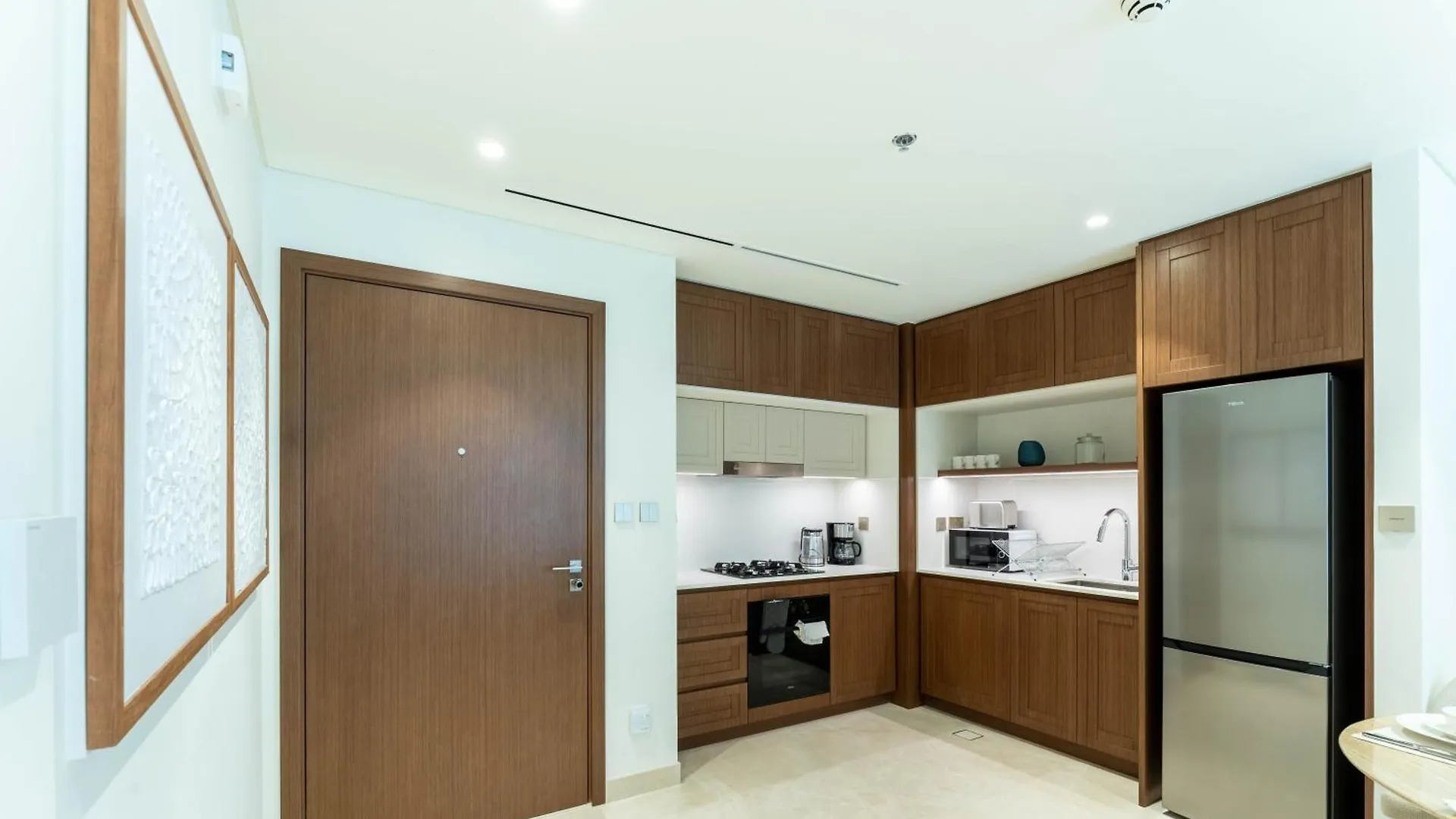 Fam Living 1Br Coastal Stay Palace Beach Residence Dubai